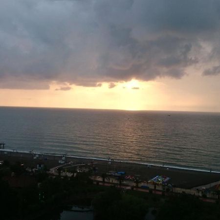 E&S Apartment - Sunset & Sea View Batumi Zewnętrze zdjęcie