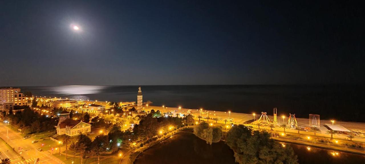 E&S Apartment - Sunset & Sea View Batumi Zewnętrze zdjęcie