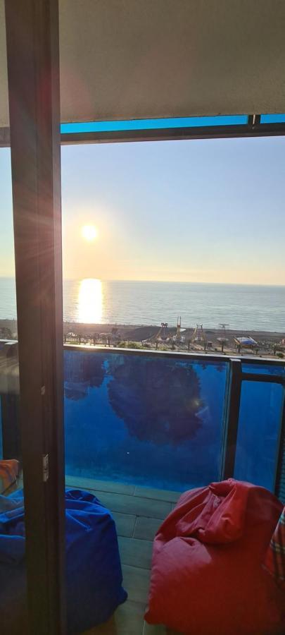E&S Apartment - Sunset & Sea View Batumi Zewnętrze zdjęcie