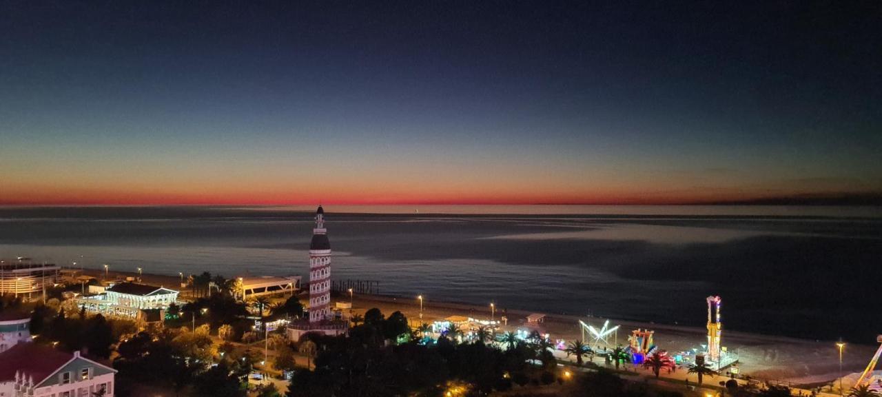 E&S Apartment - Sunset & Sea View Batumi Zewnętrze zdjęcie